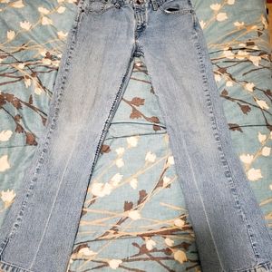 Levi Signature Stretch Low Rise Bootcut (10S)